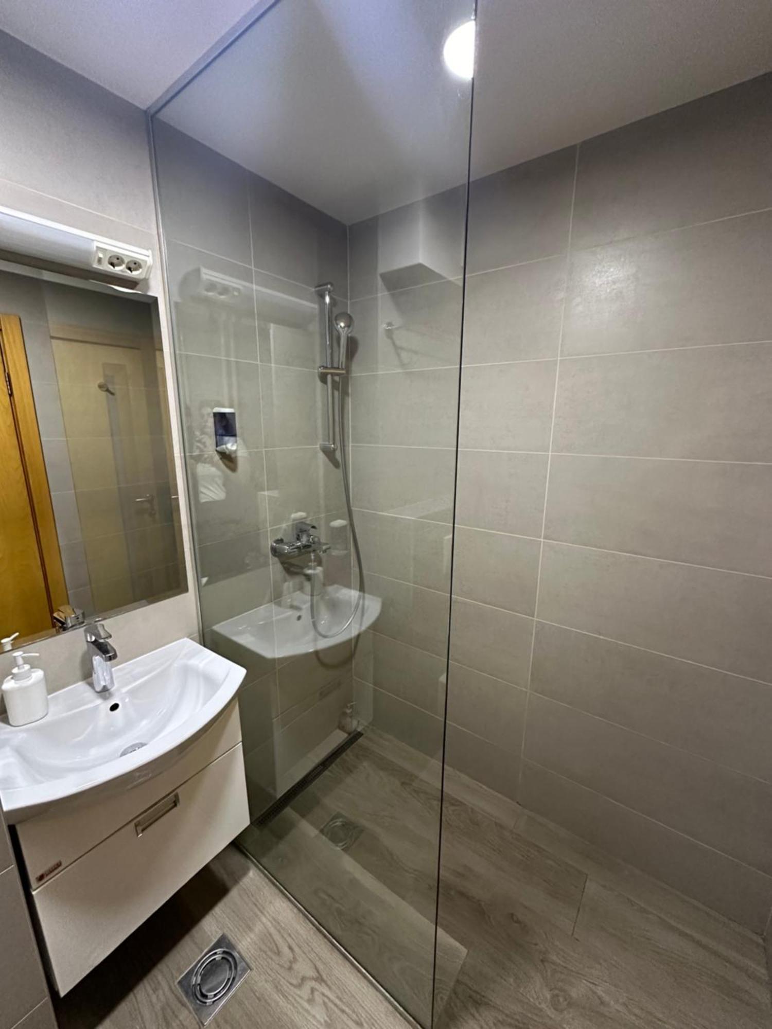 Top Central Apartments 贝尔格莱德 外观 照片