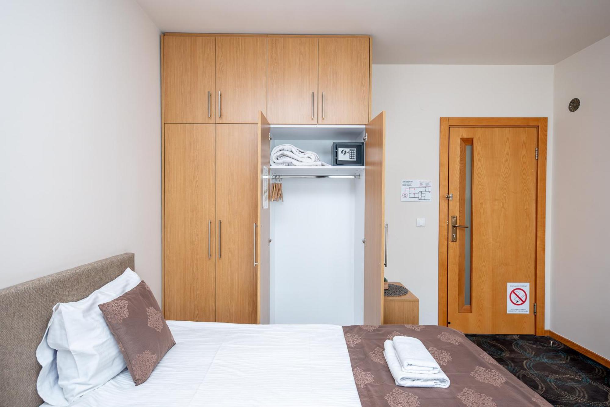 Top Central Apartments 贝尔格莱德 外观 照片