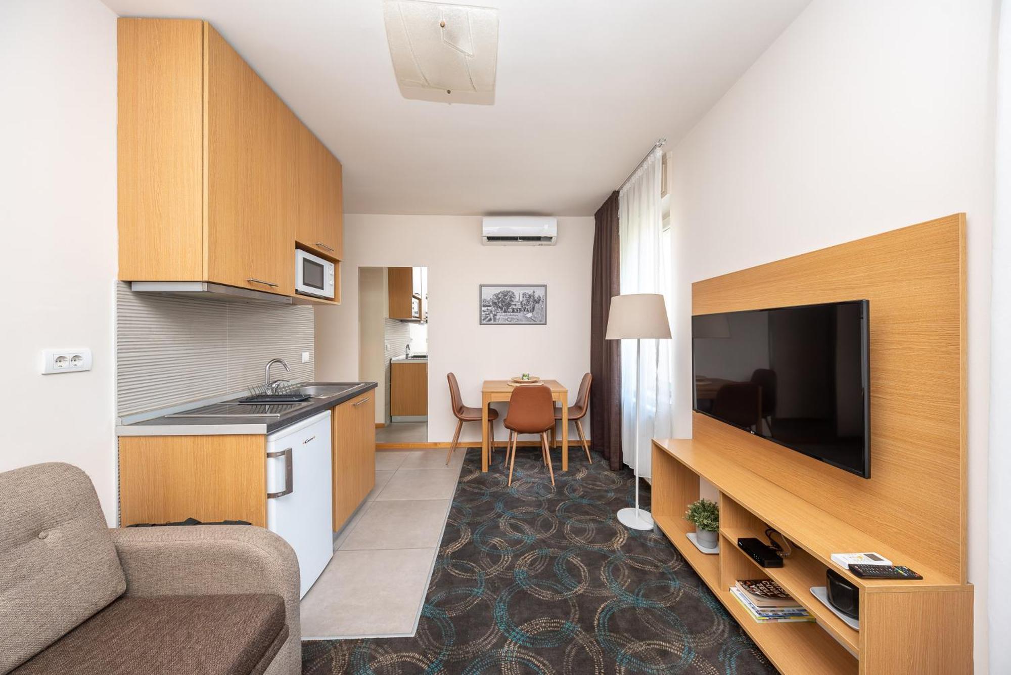 Top Central Apartments 贝尔格莱德 外观 照片